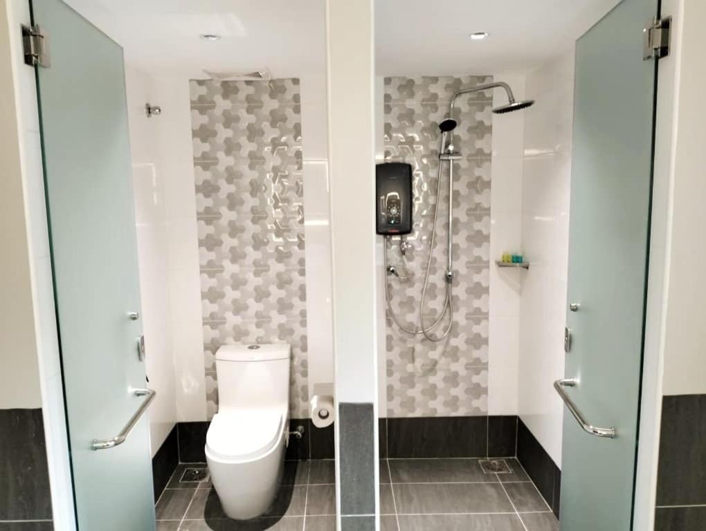 Nb Hotel Johor Bahru Eksteriør bilde