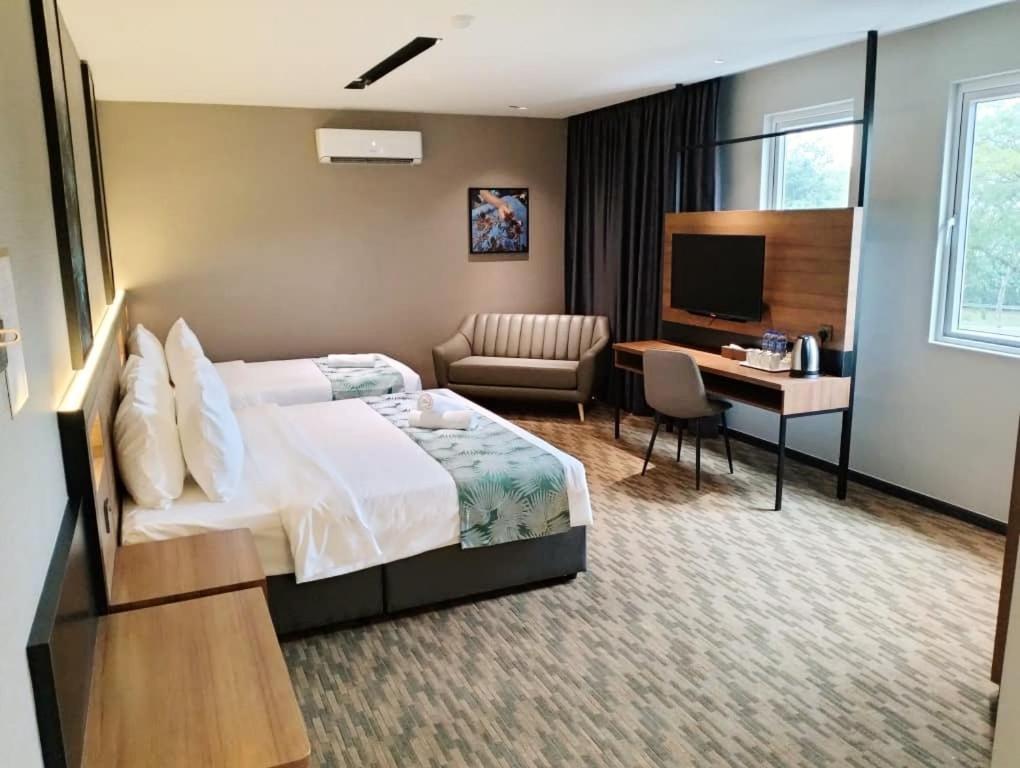 Nb Hotel Johor Bahru Eksteriør bilde