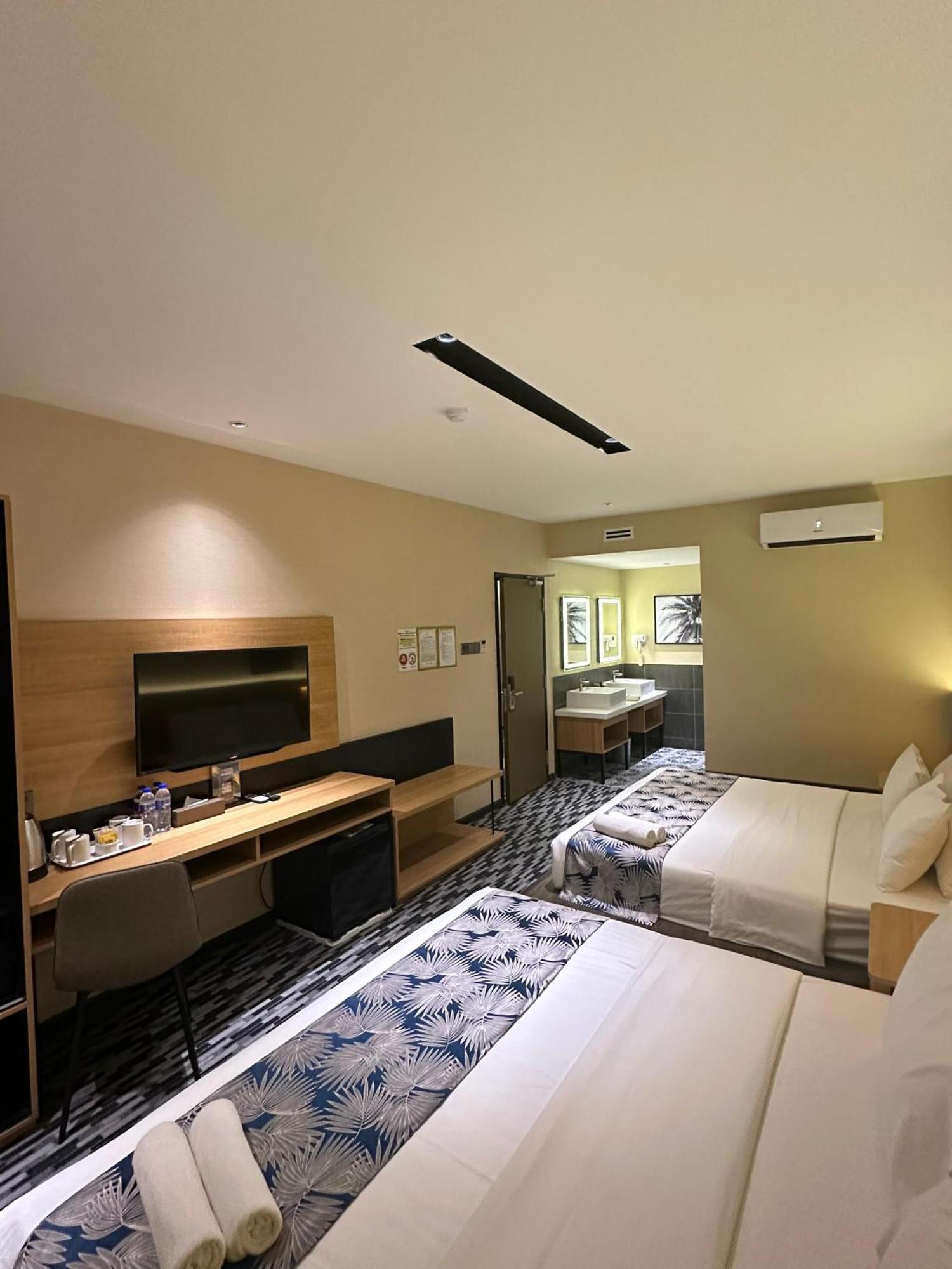 Nb Hotel Johor Bahru Eksteriør bilde
