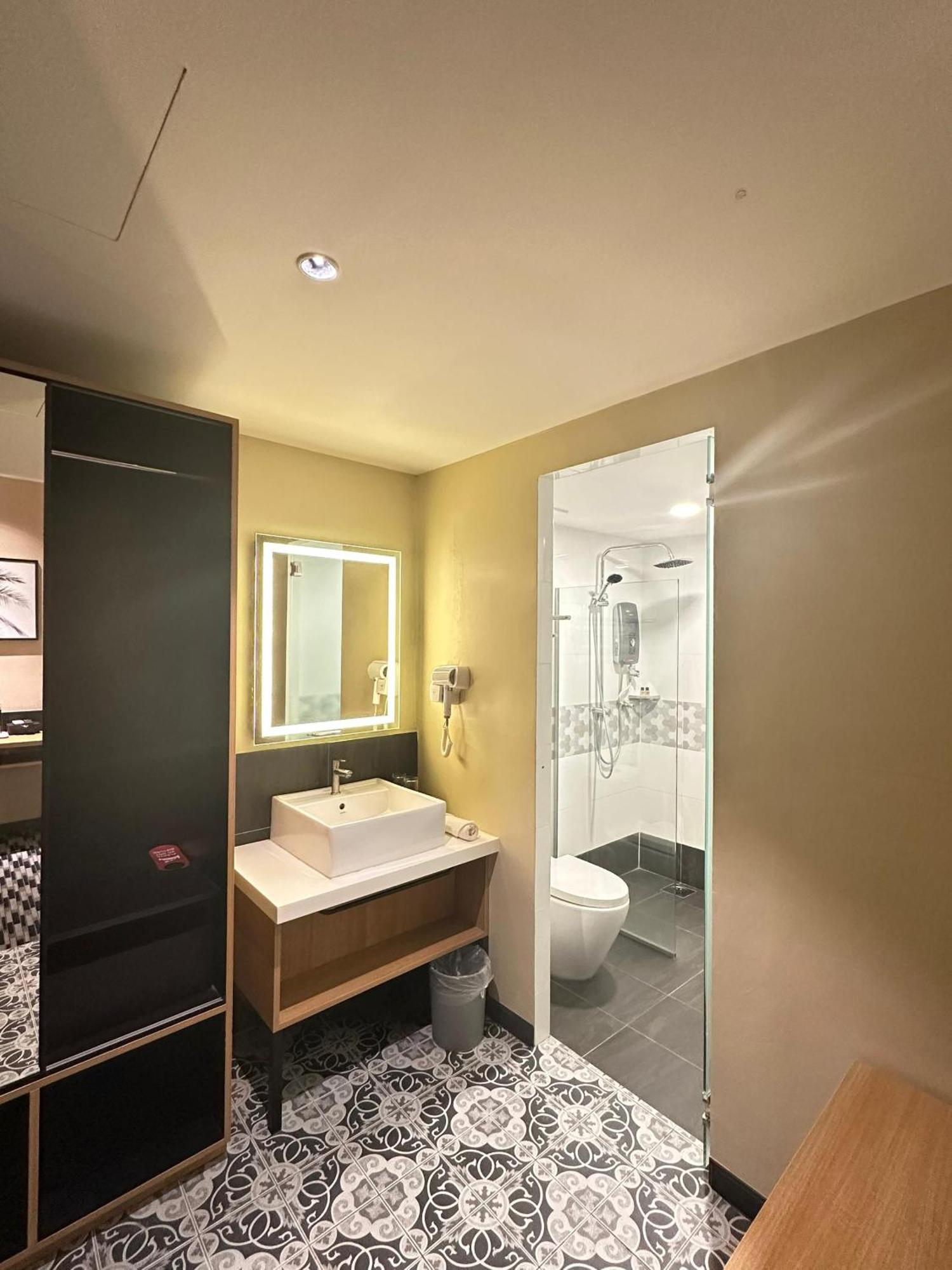 Nb Hotel Johor Bahru Eksteriør bilde
